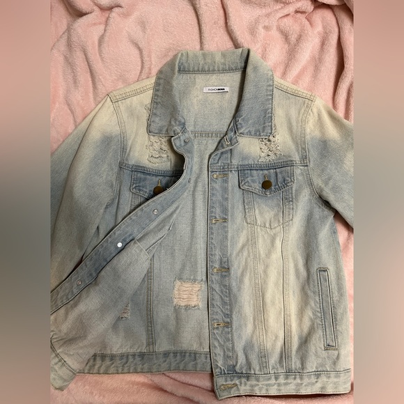 Denim Jean distressed jacket - Picture 3 of 3